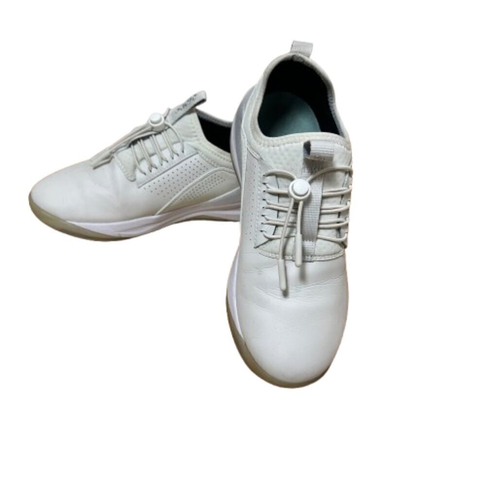 CLOVE Core Women's Classic Shoes Sneakers Slip Ons Size 8